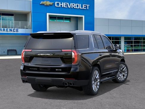 New 2026 GMC Yukon Denali Ultimate AWD/4WD image 4