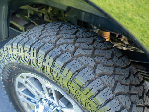 Used 2023 Ford F250 Limited AWD/4WD image 43