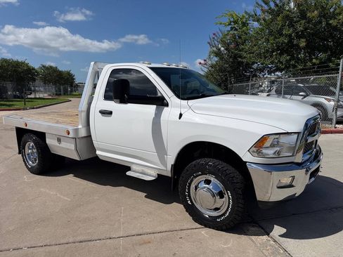 Used 2017 RAM 3500 Tradesman w/ Chrome Appearance Group AWD/4WD image 57