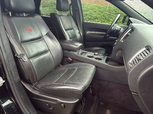 Used 2017 Dodge Durango R/T w/ Blacktop Package RWD image 28
