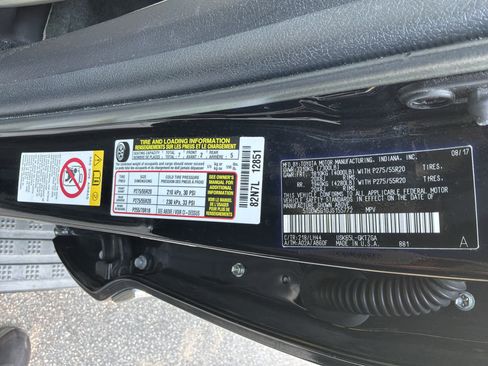 Used 2018 Toyota Sequoia Platinum AWD/4WD image 36
