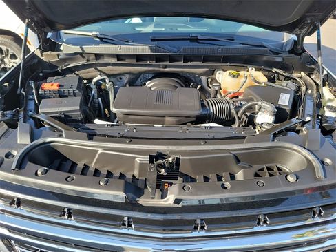 Used 2021 Chevrolet Tahoe LT image 25