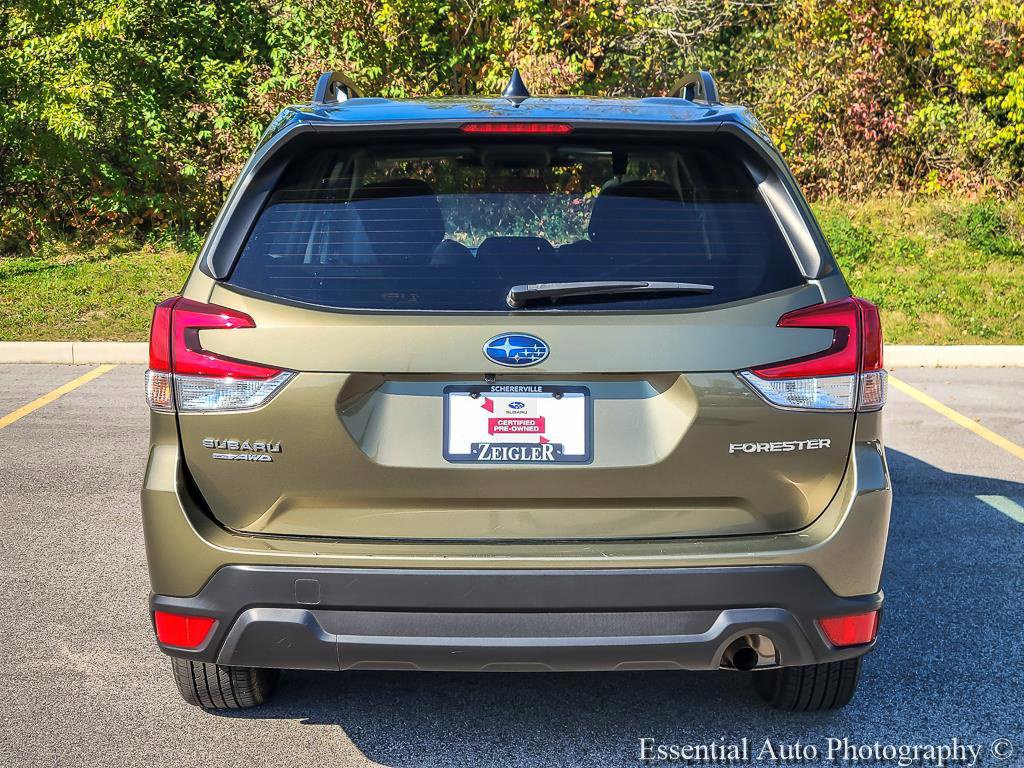 Used 2024 Subaru Forester Premium AWD/4WD image 5