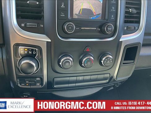 Used 2021 RAM 1500 Classic SLT AWD/4WD image 16