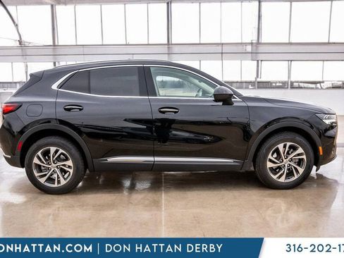 Used 2023 Buick Envision Essence image 33