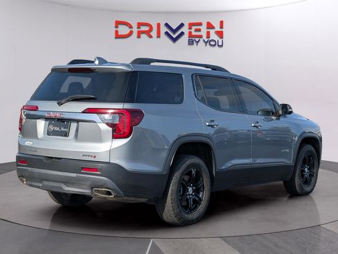 Used 2023 GMC Acadia AT4 w/ Technology Package AWD/4WD image 5