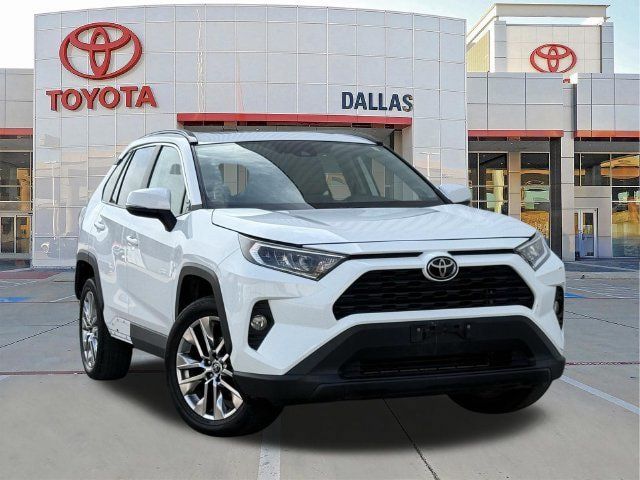 Used 2019 Toyota RAV4 XLE Premium w/ Cold Weather Package AWD/4WD image 1