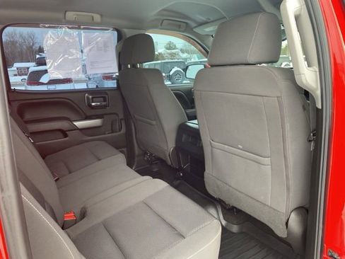 Used 2018 Chevrolet Silverado 1500 LT image 29