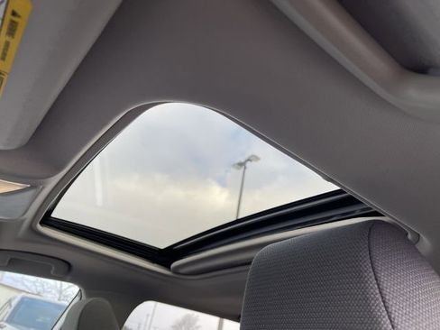 Certified 2022 Toyota RAV4 XLE w/ Convenience Package image 20