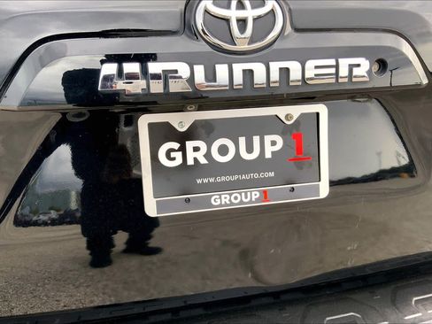Used 2015 Toyota 4Runner SR5 Premium RWD image 10