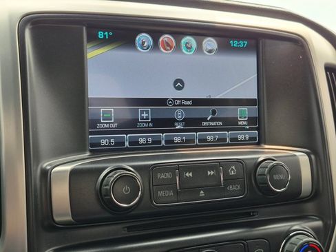 Used 2018 GMC Sierra 1500 SLT AWD/4WD image 11