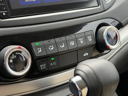 Used 2016 Honda CR-V EX image 11