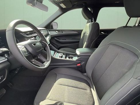 New 2026 Jeep Grand Cherokee L Laredo AWD/4WD image 11
