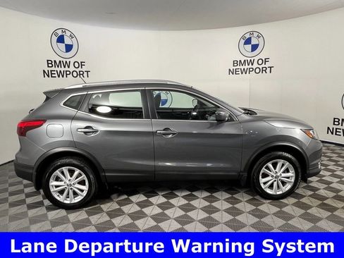 Used 2019 Nissan Rogue Sport SV w/ All-Weather Package image 8