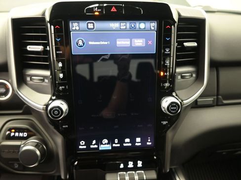 New 2026 RAM 1500 2WD Crew Cab image 4