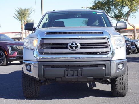 Used 2015 Toyota Tundra SR5 image 5
