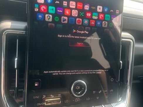 New 2026 GMC Yukon XL Denali w/ Denali Reserve Package AWD/4WD image 23