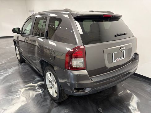 Used 2016 Jeep Compass Sport w/ Power Value Group FWD image 17