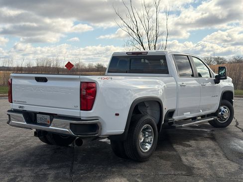Used 2025 Chevrolet Silverado 3500 LT w/ All Star Edition AWD/4WD image 4