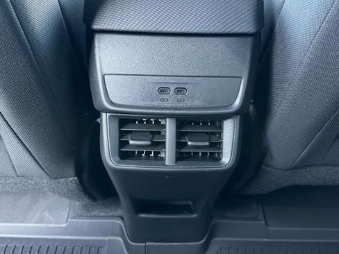 New 2026 Chevrolet Equinox LT w/ Safety and Technology Package AWD/4WD image 7