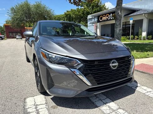 Used 2025 Nissan Sentra SV FWD image 2