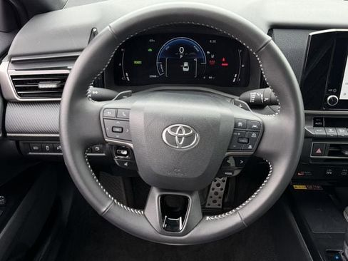 Certified 2025 Toyota Camry SE image 13