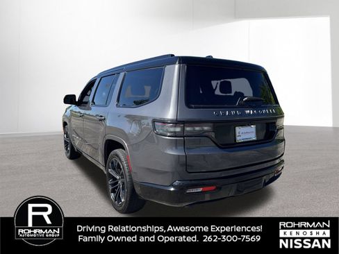 Used 2024 Jeep Grand Wagoneer Series II w/ Quick Order Packagew 28T AWD/4WD image 5