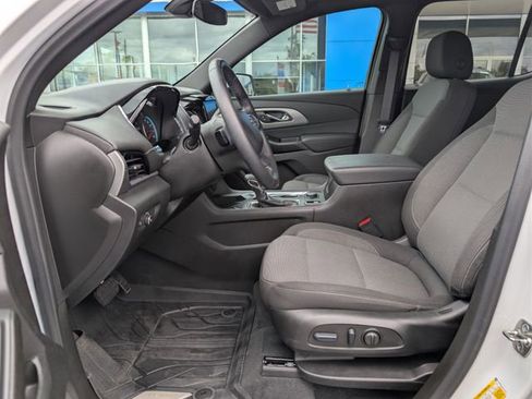Used 2023 Chevrolet Traverse LT FWD image 10