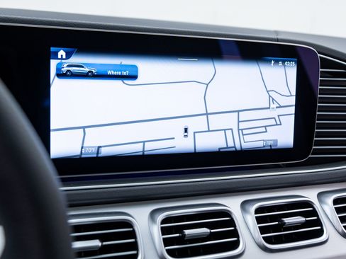 New 2026 Mercedes-Benz GLS 450 4MATIC image 27