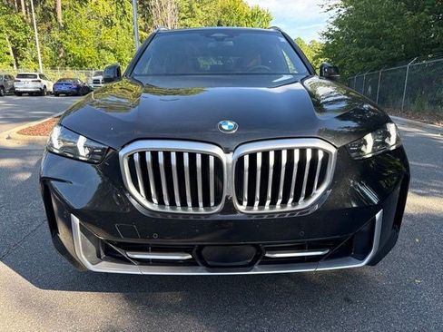 Certified 2024 BMW X5 xDrive40i w/ Parking Assistance Package AWD/4WD image 10