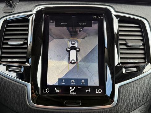 Used 2016 Volvo XC90 T6 Momentum w/ Momentum Plus Package AWD/4WD image 59