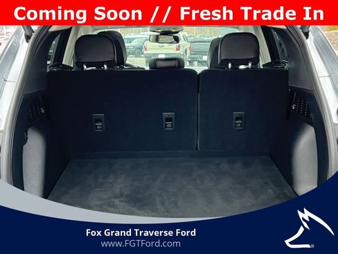 Certified 2022 Ford Escape Titanium w/ Titanium Elite Package image 34