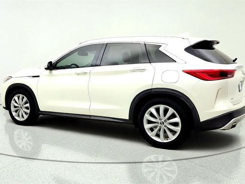 Used 2019 INFINITI QX50 Essential w/ Premium Heat Package AWD/4WD image 7