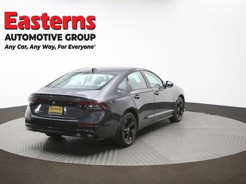 Used 2025 Honda Accord SE image 40