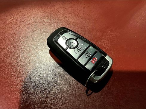 Used 2019 Ford F250 Platinum w/ Platinum Ultimate Package image 35