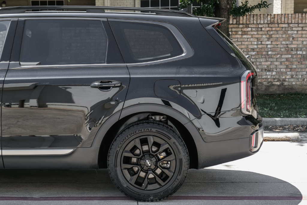 Used 2023 Kia Telluride SX X-Pro AWD/4WD image 23
