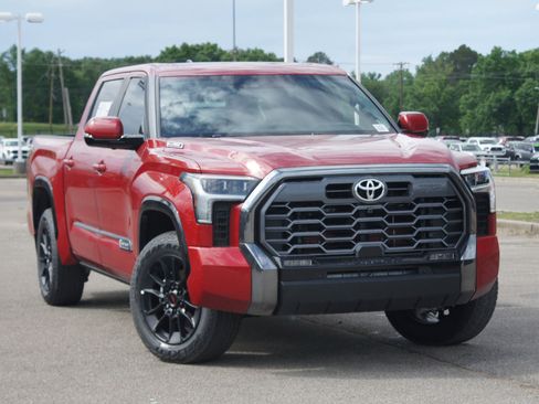 New 2026 Toyota Tundra Platinum AWD/4WD image 17