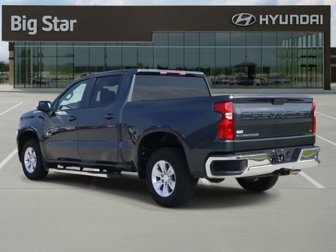 Used 2021 Chevrolet Silverado 1500 LT RWD image 3