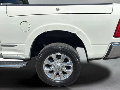 Used 2020 RAM 2500 Limited AWD/4WD image 40