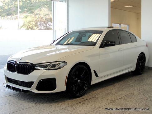 Used 2022 BMW 540i w/ M Sport Package image 43