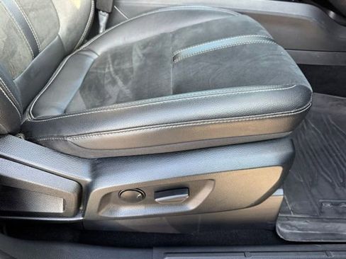 Used 2021 Ford Ranger Lariat w/ Tremor Off-Road Package image 26