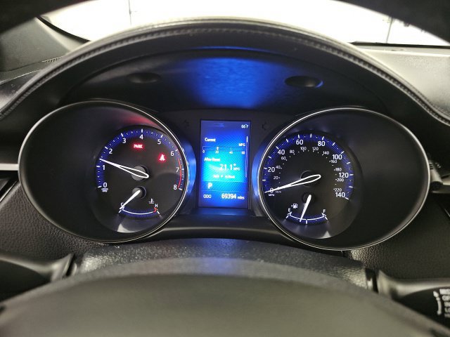 Used 2018 Toyota C-HR XLE FWD image 21