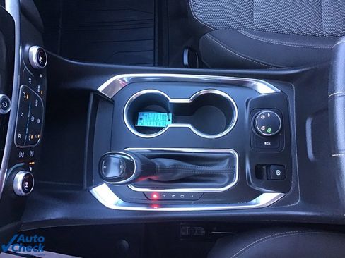 Used 2019 Chevrolet Traverse LT w/ LPO, Floor Liner Package image 42