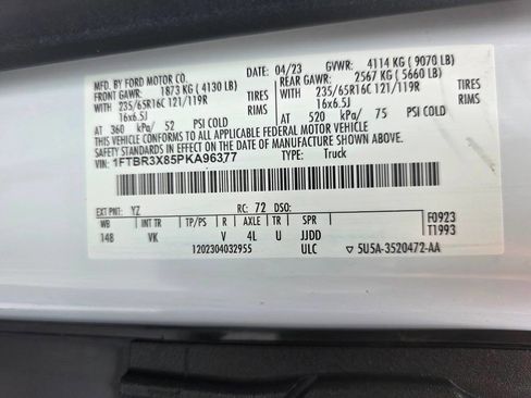 Used 2023 Ford Transit 250 148 High Roof Extended image 22