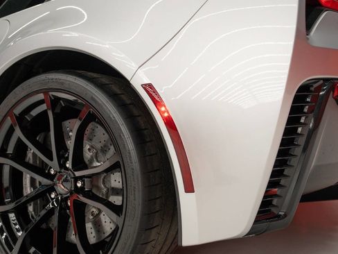 Used 2017 Chevrolet Corvette Grand Sport w/ Z07 Performance Package RWD image 62