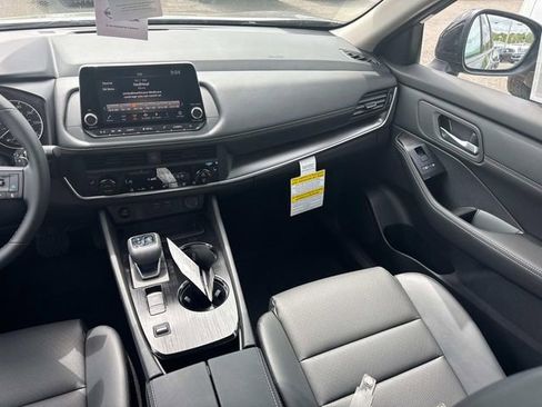 New 2026 Nissan Rogue Dark Armor FWD image 19