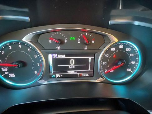 Used 2019 Chevrolet Traverse LT image 12