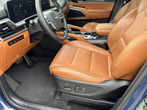 Certified 2025 Kia Telluride SX X-Line image 9