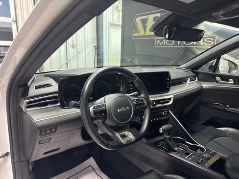 Used 2024 Kia K5 GT-Line w/ GT-Line Premium Package image 6