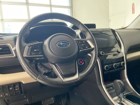 Used 2019 Subaru Ascent Premium image 14